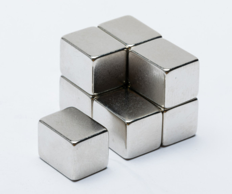 Ímãs feitos sob encomenda do neodímio poderoso do revestimento da cola Epoxy dos ímãs do bloco N30-N54