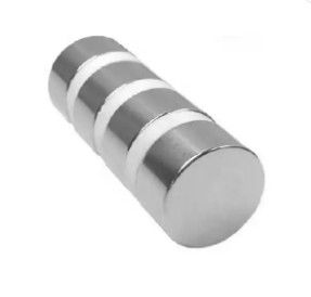 Espessura dos ímãs N52 do cilindro do neodímio da terra rara magnetizada