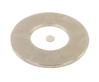 Ring Ndfeb Magnets Ni-Cu-Ni Coating circularmente aglomerado para industrial